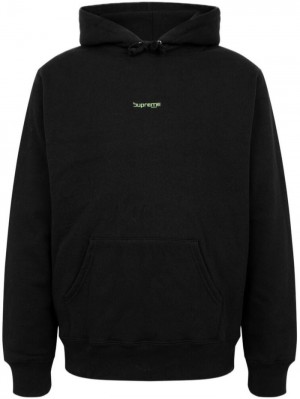 Supreme Digital Logo Negros | WAMV8243